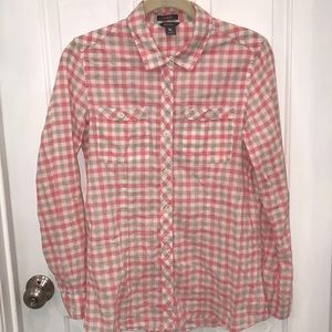 Women’s Small Eddie Bauer shirt